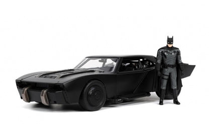 JA32731 - 1:24 2022 Batmobile w/Batman Figure Movie