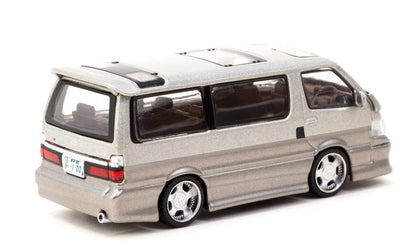 TW64R-078-BR - 1:64 Toyota Hiace