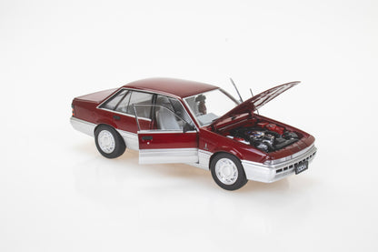 DDA702 - 1:24 Red/Silver VL Calais